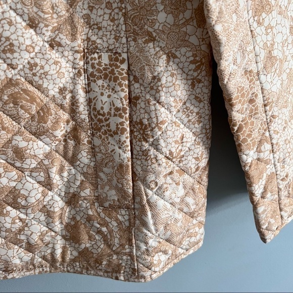 Chico's Lace-Print Quilted Neutral Lightweight Classic Jacket - Picture 7 of 16